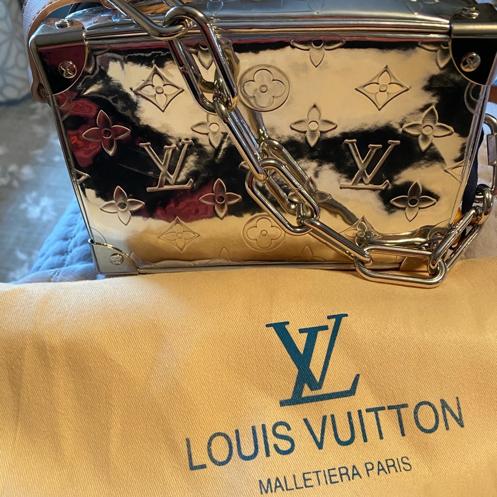 L ouis V uitton soft silver trunk bag  (PLEASE READ DESCRIPTION)